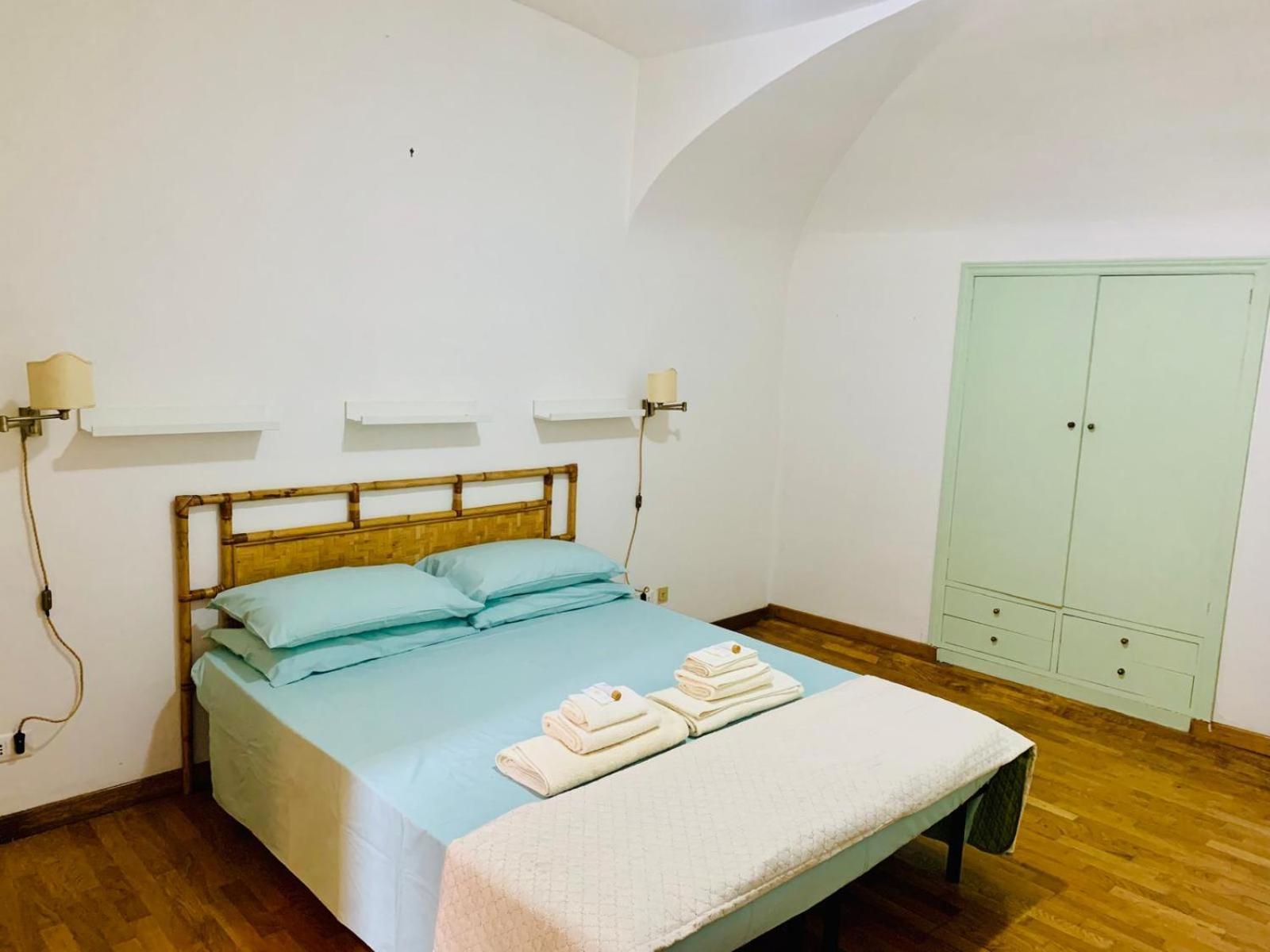 Vacanze Romane Colosseo Apartment Ngoại thất bức ảnh
